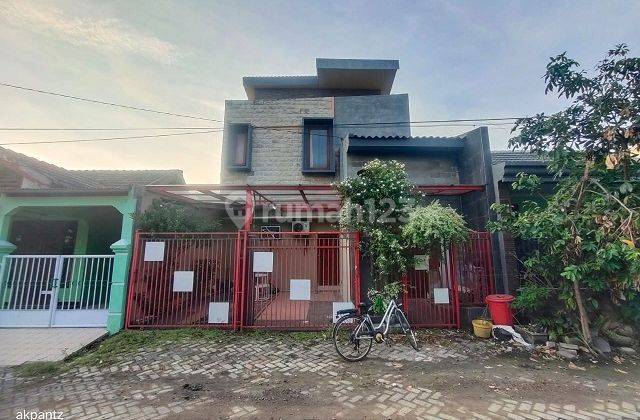 RUMAH BAMBE GRESIK 75808 1