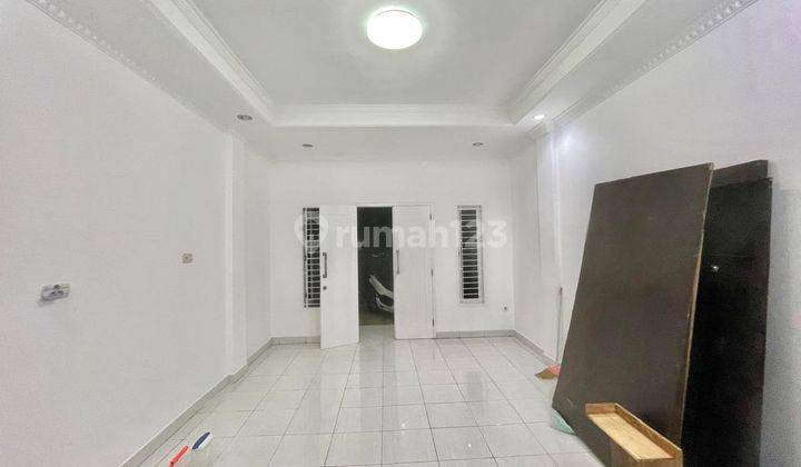 Dhyana rumah full renovasi jelambar uk 4x15m lokasi bagus 2