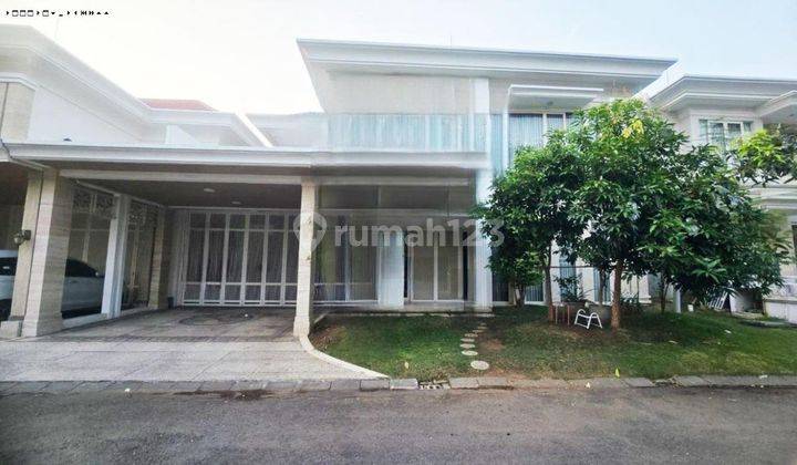 Rumah Grand Island Pakuwon City , Strategis, Minimalis, Furnish 1