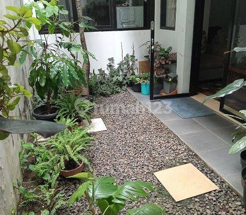 Rumah estetik,bonus Furnish loh di Gegerkalong Bandung mewah banget 2