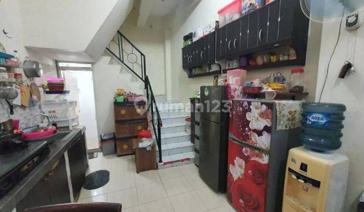 ANA RUMAH 3.7x10.3M² DALAM KOMPLEK KAVLING POLRI JELAMBAR 1