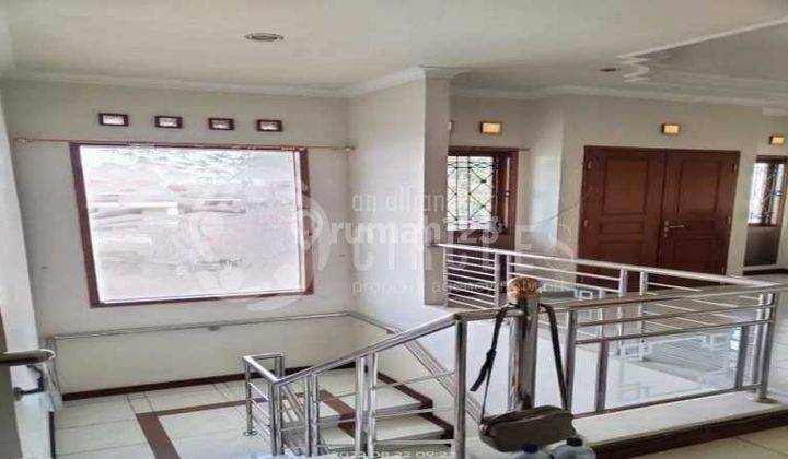 Ngeriii... rumah secantik itu loh Cuma di Dago Bandung  1