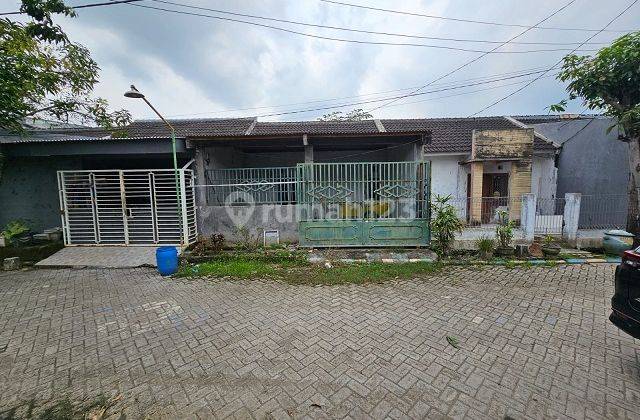 RUMAH BRINGKANG GRESIK 77116 1