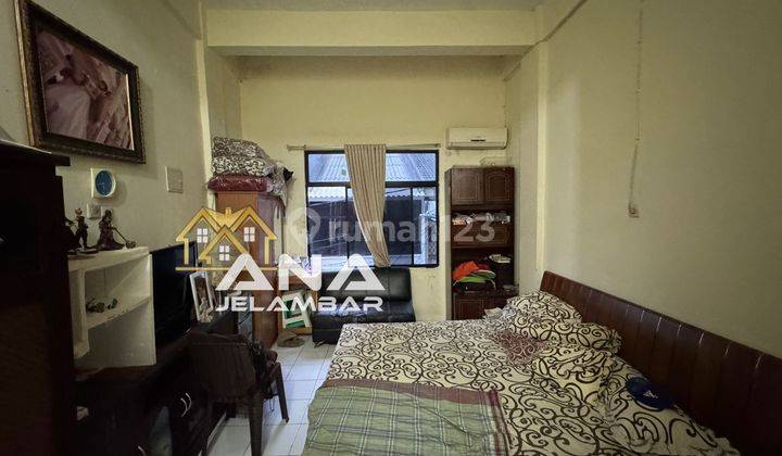 ANA RUMAH 3.7x10.3M² DALAM KOMPLEK KAVLING POLRI JELAMBAR 2