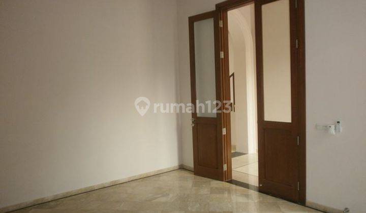 Beautifully House, Good Size And Elegan With Nice 4 Bedrooms At Cipete Area 2