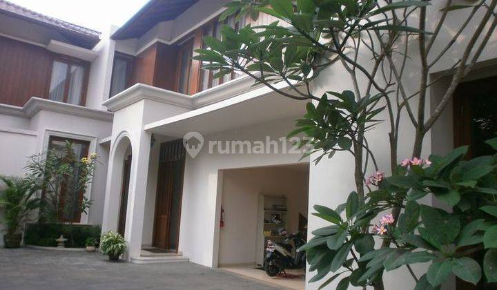 Beautifully House, Good Size And Elegan With Nice 4 Bedrooms At Cipete Area 1