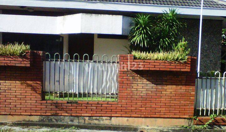 Rumah Nyaman dan Siap Huni di Kawasan Kebun Jeruk, Jakarta Barat 2