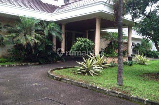 A gorgeous house at Villa Cinere Mas 2