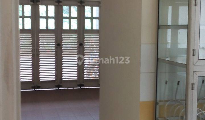 Rumah nyaman dan asri, dekat mall,Binus, St. Laurensia dan pintu toll 2