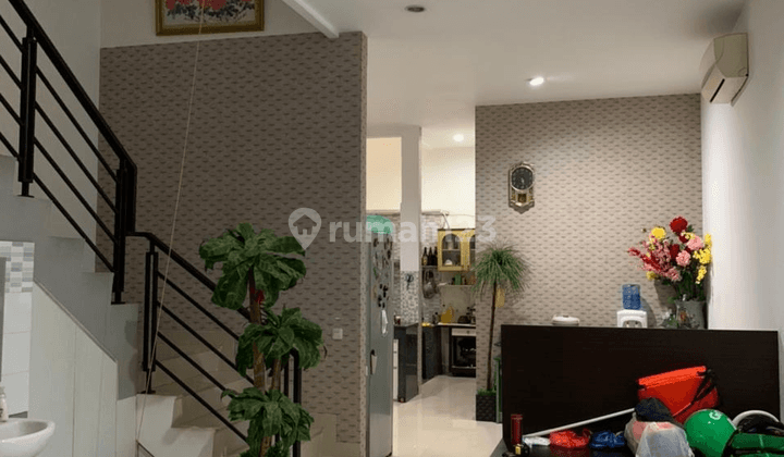 JARANG ADA ! RUMAH MINIMALIS PLUIT HADAP TIMUR , ROW JALAN LEBAR , HADAP TAMAN TIDAK HADAPAN RUMAH 2