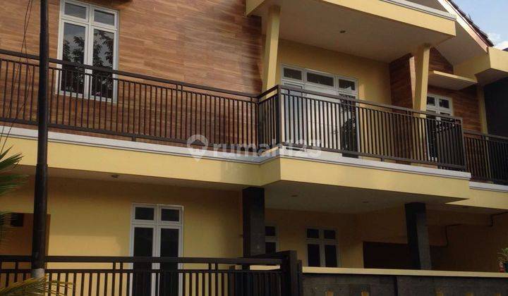 Rumah Bagus  dan Siap Huni Dijual Kasuari, Bintaro Sektor 9 2