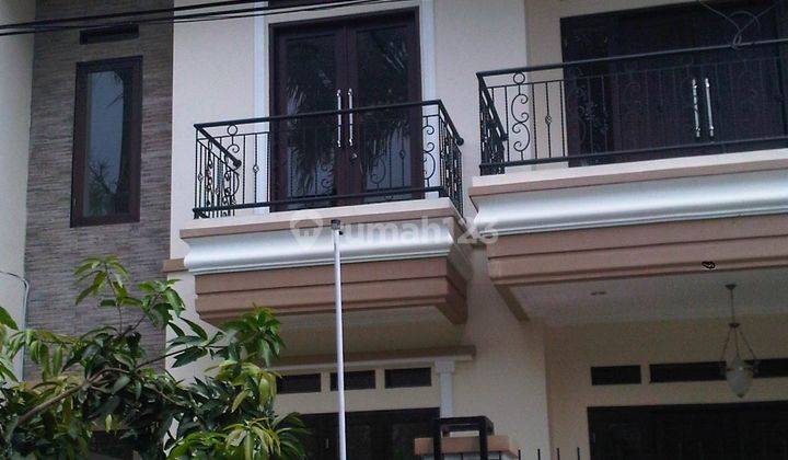 Dijual Rumah Mewah di Bintaro sektor 1, Jakarta 1