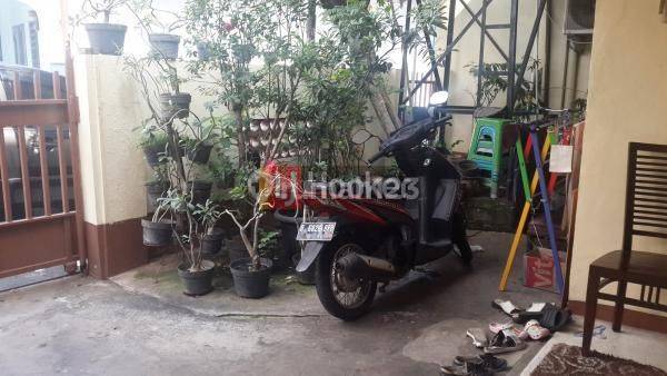 RUMAH murah jual cepat di mandala Tomang Jakarta Barat 2