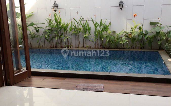 Rumah lux dan brand new di Lebak Bulus 1