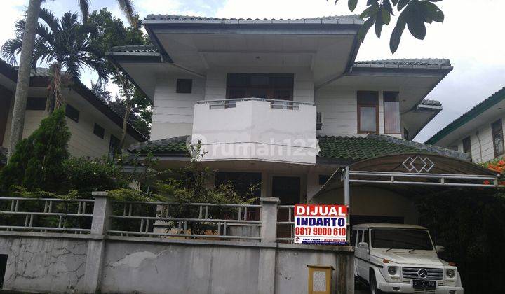 Rumah Cantik dan asri di Lake Side 2