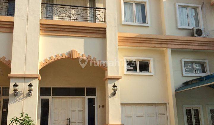 town house mutiara medit PM 1