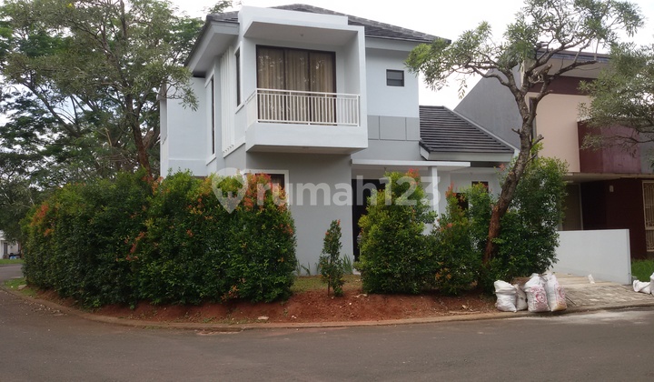 Beautiful Corner House BSD Icon Cosmo