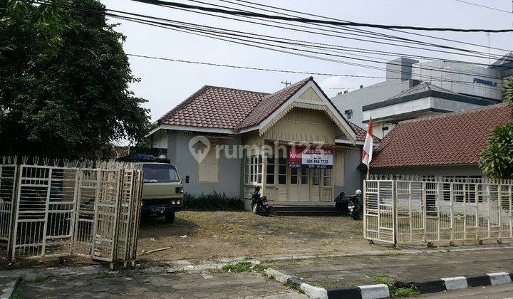 Rumah Kolonial di jl dr soetomo Jogjakarta 1