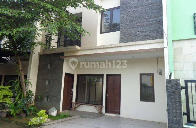 Rumah 2 lantai 1