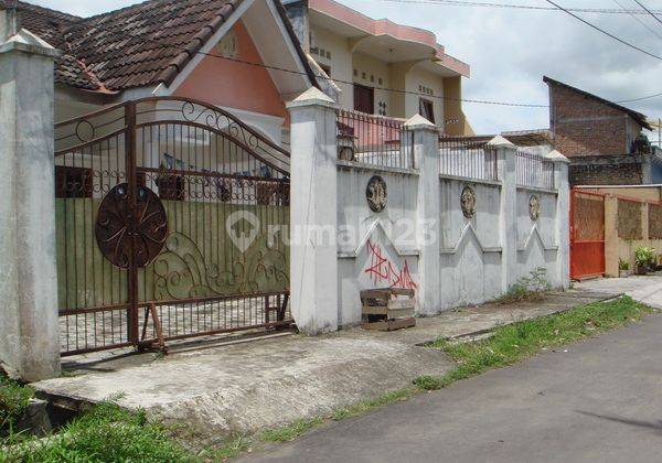 Rumah Sumodaran Gamping jogjakarta 1