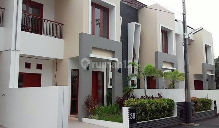 Rumah CLuster Murah di Tebet 2