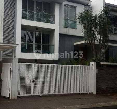 Rumah Sangat Mewah, Minimalis, Dan Sangat Bagus di Citra Garden 6 1