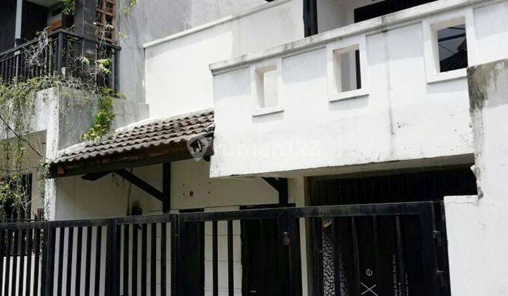 Di Jual Rumah Hitung Tanah Di Tebet 1