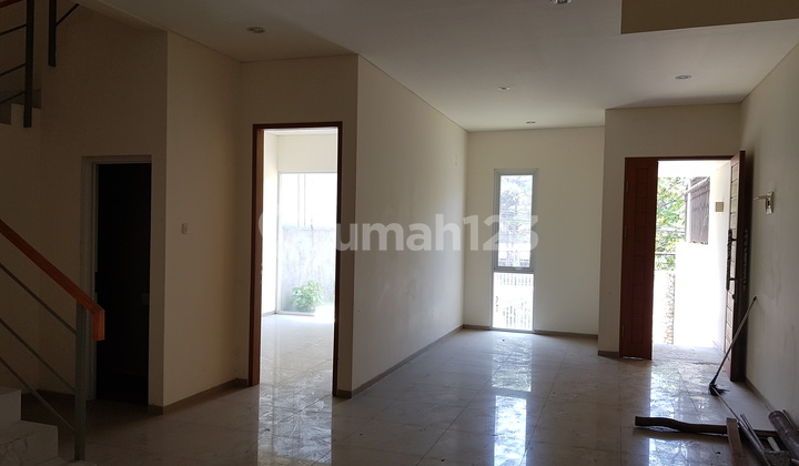 Minimalis Home di Setrasari Kulon, Rp 3 M 2