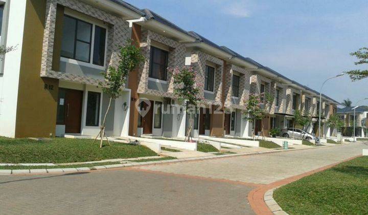 Dijual Rumah Bagus 2 Lantai di Jantung Kota Bekasi Type Chrisolie Unfurnished  1