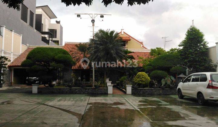 Rumah cantik plus kantor di Cilandak Jaksel 1