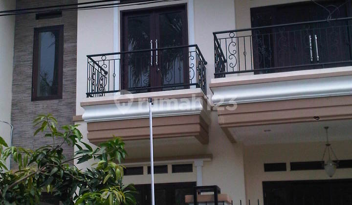 Rumah Nyaman dan Siap Huni di Kawasan Bintaro Sektor 1