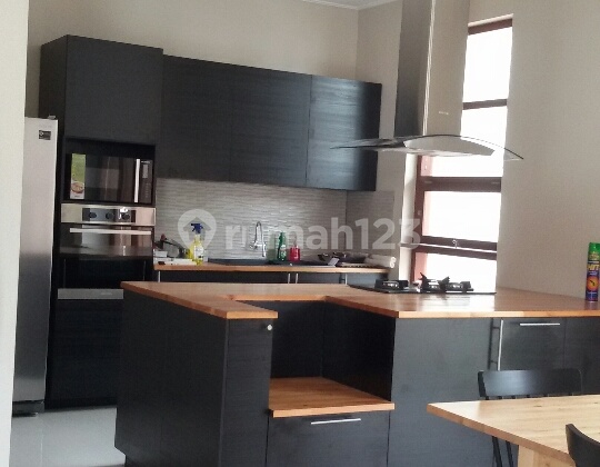 Rumah BARU minimalis bagus sekali 1