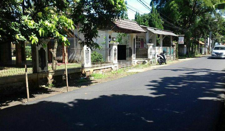 Rumah Lama dan 2 Buah Kontrakan di Pinggir Jalan Suka  1