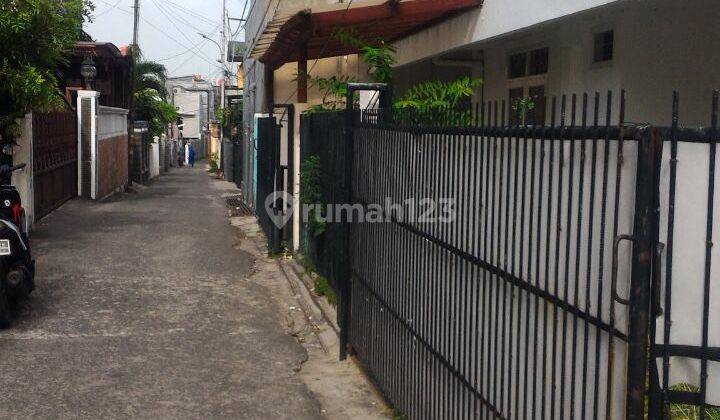 RUMAH LAMA GOOD LOKASI... HARGA MURAH HITUNG TANAH 2