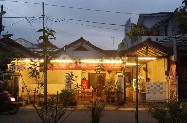 rumah dan restaurant kelapa gading