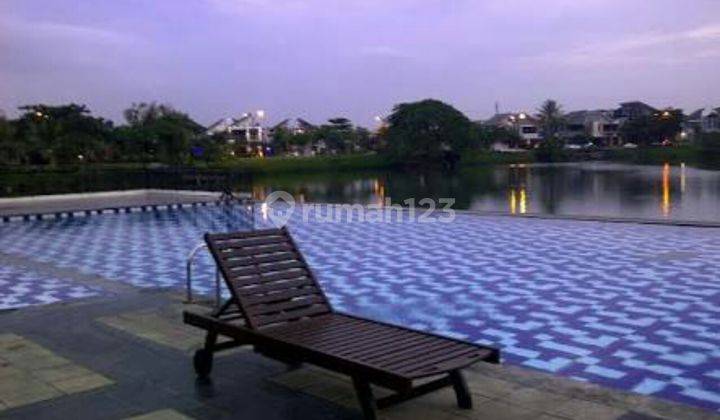 Rumah Mewah furnish tepi danau view danau di Serenade Lake 2