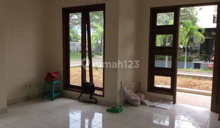 Rumah bagus di Perumahan Kota Harapan Indah, Bekasi 2