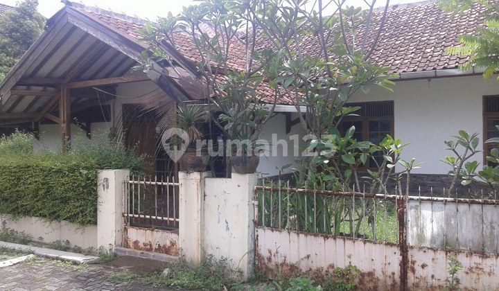 Rumah Hitung Tanah di Komplek Baturaden Ciwastra Bandung. 2