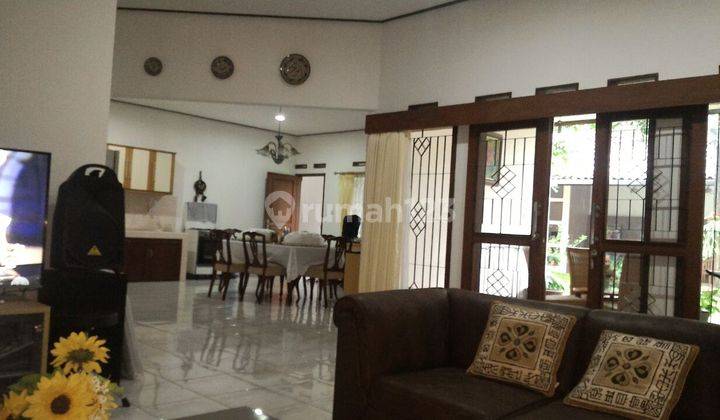 Rumah Tropis di Jl. Dipalaya, Ciwaruga 2