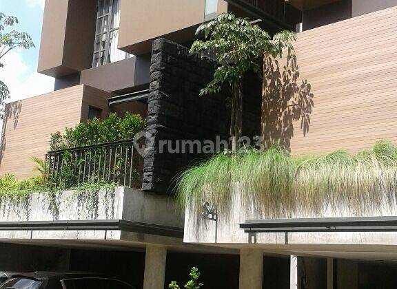 Rumah Bagus Dalam Town House Baru di Cilandak, Jakarta Selatan 1