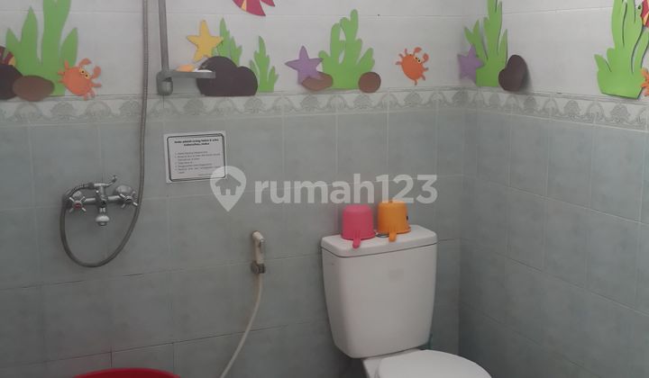 Ready-to-use house on Erlangga Street. 2