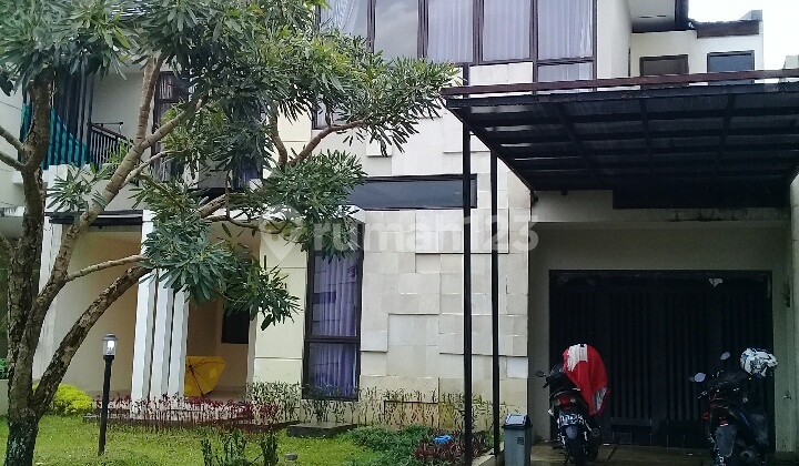 Rumah semi furnish dua lantai Rumah semi furnish dua lantai