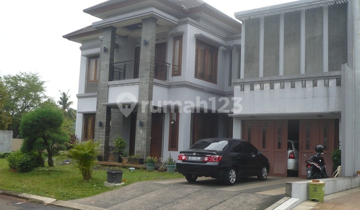 Rumah Mewah Sutera Buana, Alam Sutera. Strategis, Lay Out sangat bagus, Furnished, Tinggal bawa koper siap huni. 2