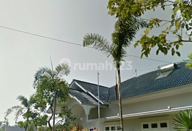 Rumah elite tengah kota 2