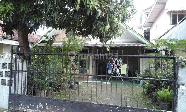 RUMAH TUA LUAS LAYAK HUNI PERCETAKAN NEGARA 1