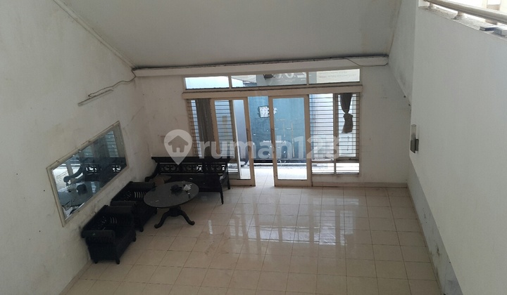 rumah ******** dekàt kawasan 2