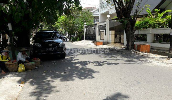 Rumah Nyaman Siap Tempati Di Jl. Pandanaran, Semarang 2