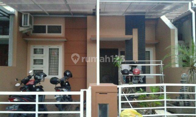 Rumah minimalis siap huni di Taman Rivera Surabaya 1