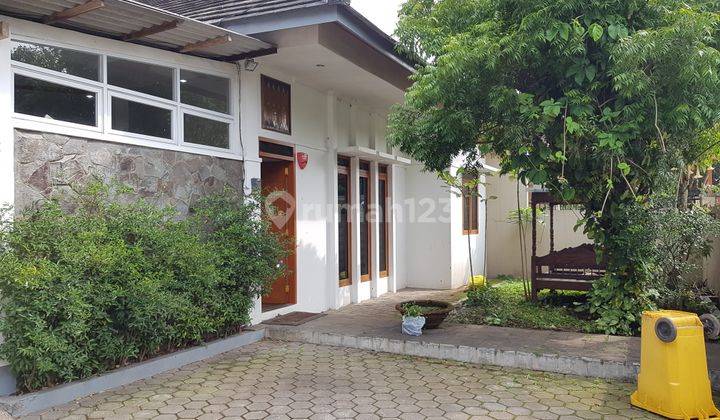 Villa Lembang Dekat De Ranch, Rp 2,5 M  1