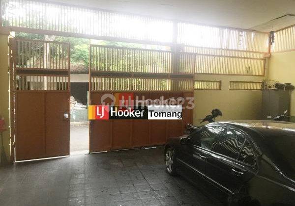 Rumah Dijual Ditomang Jakarta Barat Hitung Tanah Bonus Bangunan  1